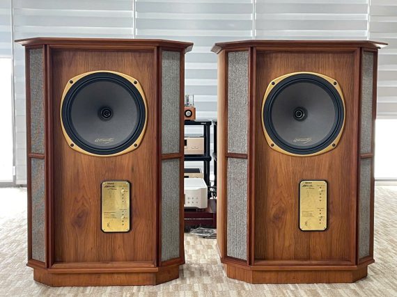 z5953601832432_64da93a4f18b67ad15fee8c0fc264a57